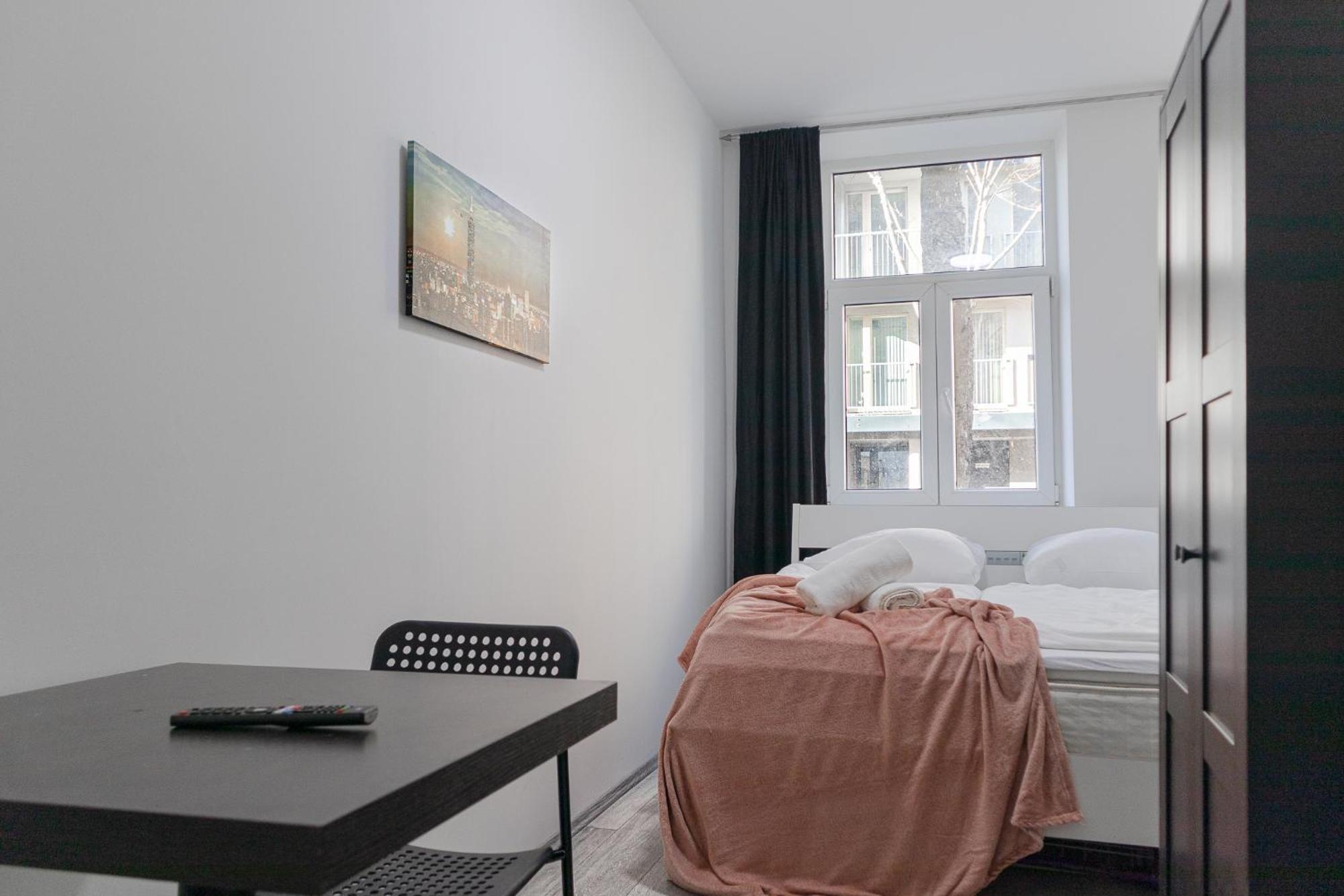 Affordable 5-br Shared / Enkplatz U3 Getaway Appartement