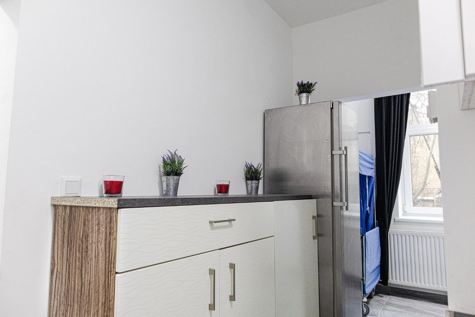 Affordable 5-br Shared / Enkplatz U3 Getaway Wenen