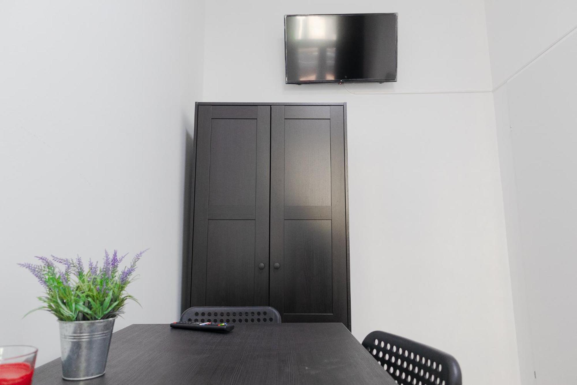 Affordable 5-br Shared / Enkplatz U3 Getaway Appartement *