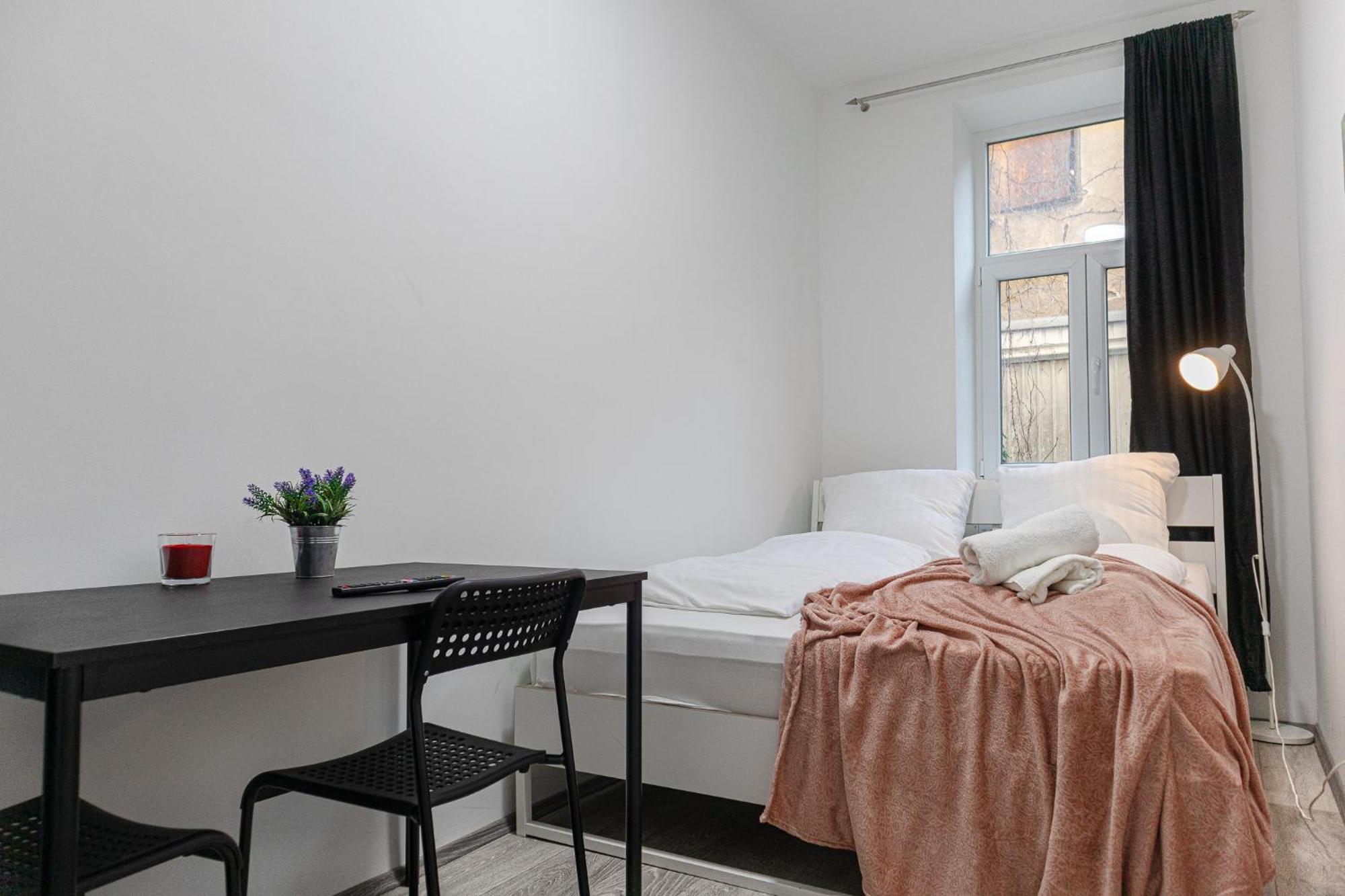 Affordable 5-br Shared / Enkplatz U3 Getaway Appartement *
